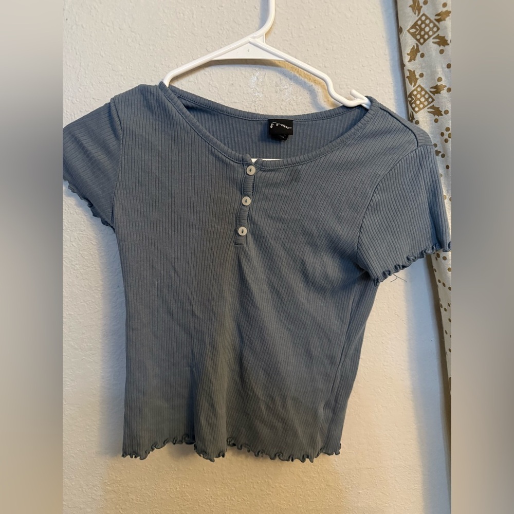 Target Cropped T-Shirt Size L 10/12